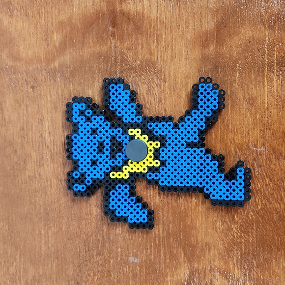 Grateful Dead Dancing Bear Pixel Art Magnet - Picture 2 of 2